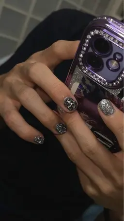 メンズネイルシンプルアート(ワンカラー+4本アート)【初回オフ無料✨】