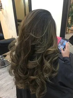 カット & カラーやり放題(ケアブリーチ込み)