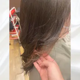 𓊆ㅤケアブリーチ剤使用𓊇  インナーカラー .⋆𝜗𝜚