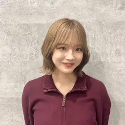 ❄️カット+ブリーチカラー(Wカラー)+『スペシャル補修』髪質改善トリートメント❄️