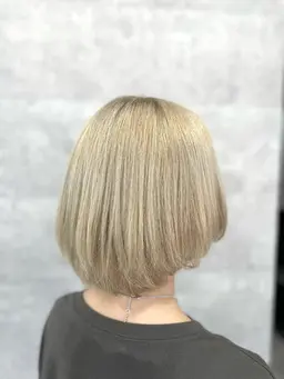 【ダメージレス】カット＋ケアブリーチダブルカラー(全頭ブリーチ＋カラー)＋ULTOWA髪質改善トリートメント🌈