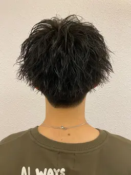 メンズカット、パーマ、ヘッドスパ