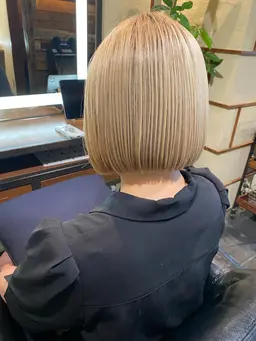 本日限定!【カット+2stepトリートメント✂︎】ケアも一緒に🙌2stepのトリートメントでキューティクルを整えます✨