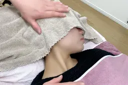 【肩こり⚠️揉みほぐし】　　45分✨️