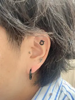 耳ツボジュエリー💎学生さん応援コース！両耳10粒