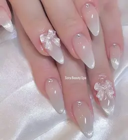 🩷マグネットフレンチネイル🧲