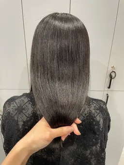 梅雨対策☂️酸性ストレートパーマ + カット✨