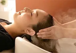 【🌟毎日の疲れに癒し🌟】カット+リラクゼーション炭酸ヘッドスパ