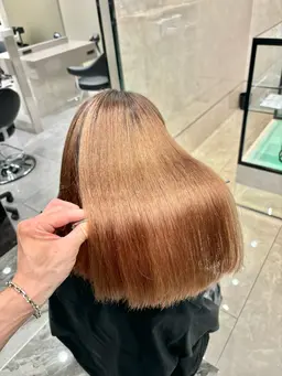 ハイダメージのお客様へ。施術時間3.4​〜​4時間⭕️ブリーチ矯正✨