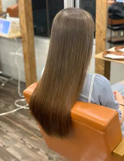 【平日限定】カット＆カラー＆ハホニコトリートメント✨