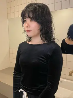 【12月・1月限定】カット + パーマ +3stepトリートメント 👩🏻‍🦱