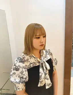 【彩をあなたに授けます🪽‼️】ブリーチ込Wカラー&カット