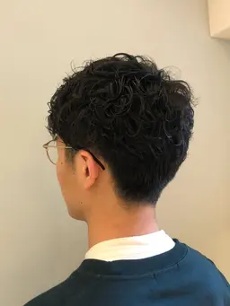 【🌱ご新規様限定🌱メンズカット＋パーマ】ツイストスパイラルパーマ＋￥5000​〜​