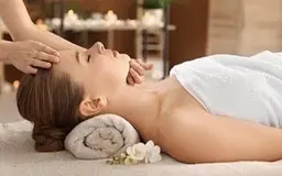 【今月限定】小顔コルギ(60分)→¥5,990