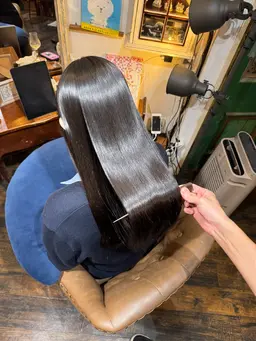 [当日限定]縮毛矯正ストレート+トリートメント