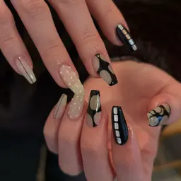 🉐新規限定価格🪐90分アートし放題(おまかせ・持ち込み🆗パーツ付き)✧︎*。