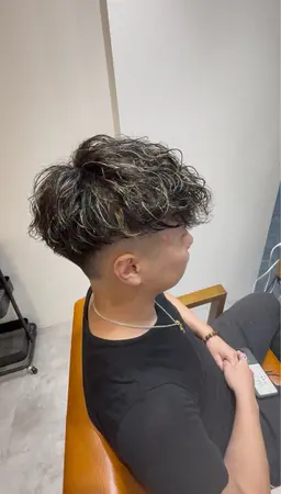 ミニモ限定モデル様価格✨メンズカット＋ケアパーマ＋メッシュカラー