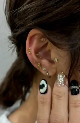 耳つぼジュエリー ⟡.*