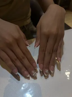 白フレンチネイル(オフなし)