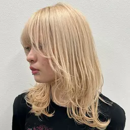 【カット＆Wカラー】パーソナルカット＆ハイブリーチ＆クオルシア透明感カラー＆ベーストリートメント🩵