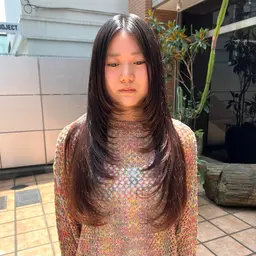 【❤️‍🔥顔周りレイヤー限定❤️‍🔥】『レイヤーカット🫧』➕高保湿艶髪4stepシステムトリートメント付き🤎ྀི