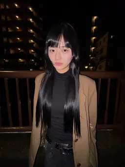 縮毛矯正《カットされる場合は一時間伸びる可能性ございます。》ブリーチの履歴のある方はお断りしております。お支払い現金のみ