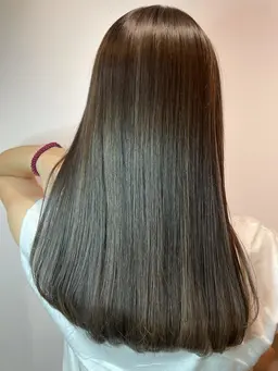 酸性エアーストレート⭐️アイロン無しの自然な縮毛矯正❣️22000円→19000NEW