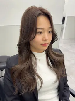 カラー+韓国uyuトリートメント ¥12500→10000