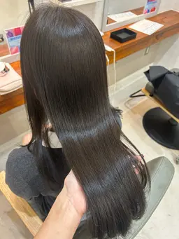 【髪質改善TR付き🎶】カット+透明感カラー+Aujua(7step)TR