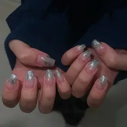 メンズネイル【ミニモ学割】ベースカラーなしラメグラ✨