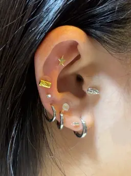 耳つぼジュエリー💎【14粒】