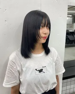 『就活応援📣🎌』暗染めカラー+トリートメント+シャンプーブロー🧴