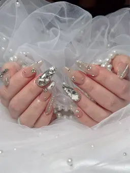 🌷🌷🌷自爪平日限定パーツつけ放題10本