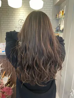 ♣️♦️デザイン小顔カット/ハイライト/トリートメント♣️♦️