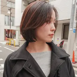 ワンカラー＋カット＋内部補修トリートメント‪