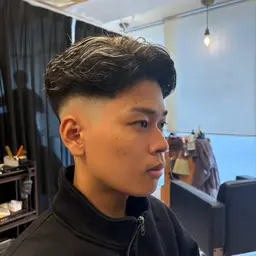 【ご新規様特別価格！】メンズカット&メッシュハイライト&眉カット