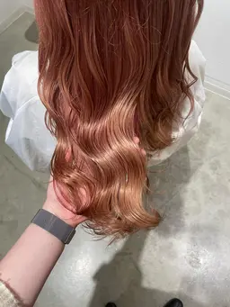 最後巻き髪にしたい方にオススメのaujuaトリートメント+カット+カラー✂️✨🫧(ロング料金なし)