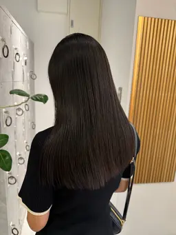 【極上トリートメント⭐️】メンテナンスカット+Aujua4step+5分ヘッドスパ🫧