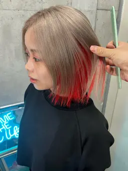 インナーカラー🌈(耳後ろから＋襟足付近)サービストリートメント付き【デザインカラー/ブリーチ/ヘアカラー】