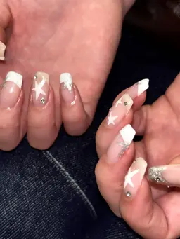 〈オフあり〉パラジェル🪽 クリアベース+フレンチ໒꒱.·