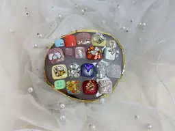 ginza_queeens_nailのインスタグラムからフォローと口コミ投稿で1000円オフです！！フットネイル