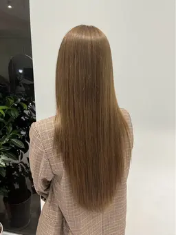 ⚠️条件有‼️⭐️1/17(土)先着1名様限定⭐️ブリーチ＋ワンカラー【アシスタントモデル】