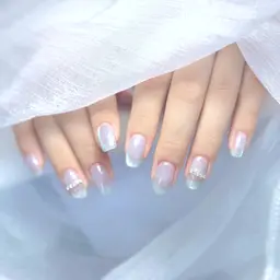 人気❣️海外ガール風✨フラッシュネイル