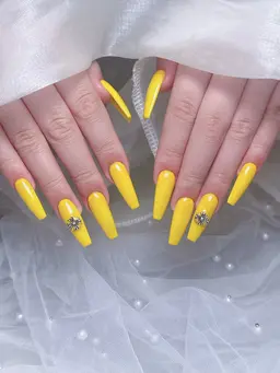 ハンド💗ワンカラー💗ラメグラ+2個大パーツ／2本埋め尽くし5500