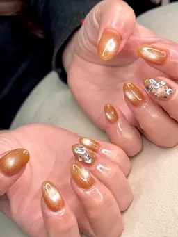 《人気☆ハンド》マグネットワンカラーに15粒ストーン乗せ放題♪