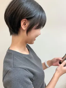 18時​〜​20代30代限定レディースショートカットクーポン