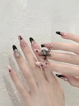 長さだし➕デザイン➕ラパーツつけ放題　オフ無料