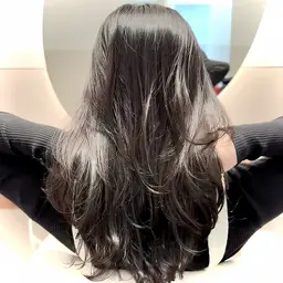 🌈顔まわりカット＋韓国レイヤーカット＋プレミアムケアカラー🌈