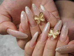 【1日1人限定】予約できたら超ラッキー☆ラメグラデーション　付け替えオフ無料