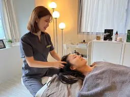 【即効小顔】100本KENZAN美容鍼＋通電＋足マッサージ＋首ヘッドマッサージ